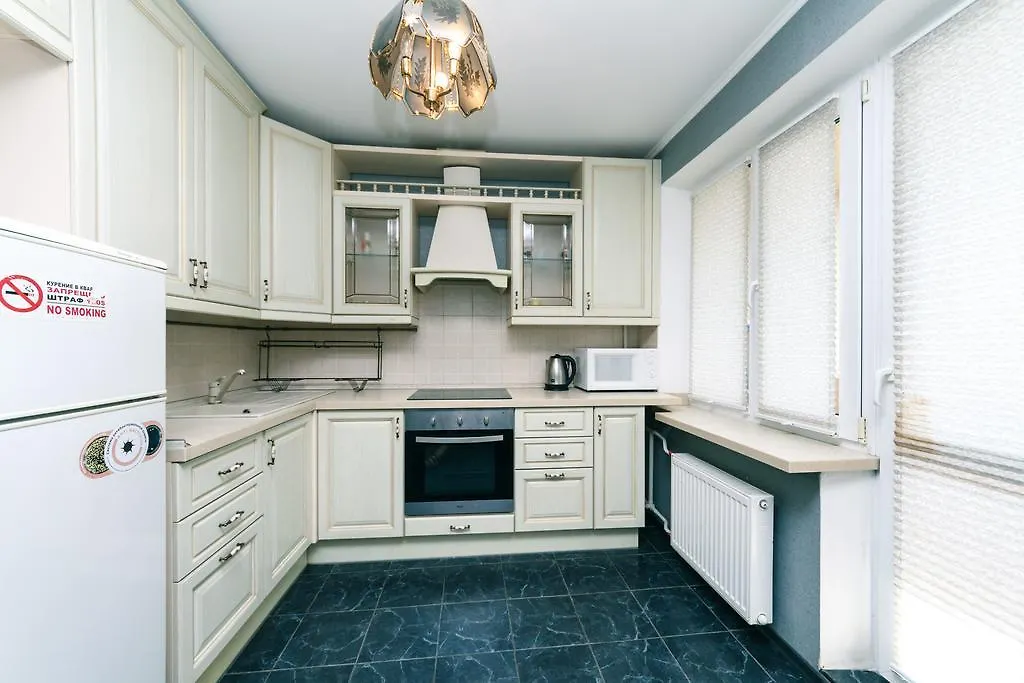Apartment On Cheliabinska 19 Киев