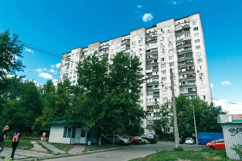 Apartment On Cheliabinska 19 كييف